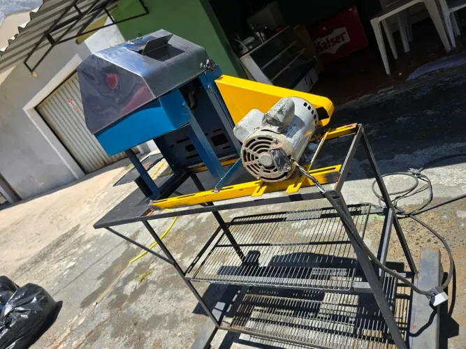 Moedor de cana elétrico 220vt