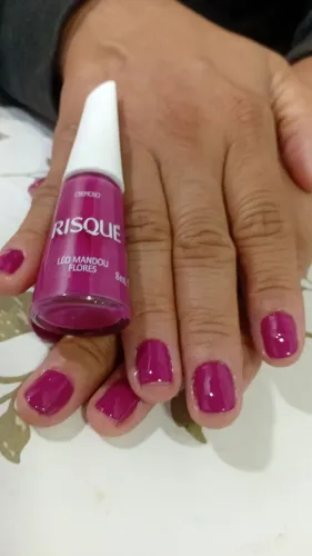Preciso de profissionais da beleza manicure/Auxiliar cabeleireiro preferência rapaz