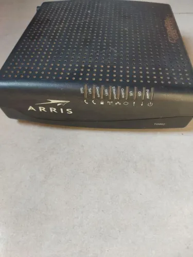 Modem/Roteador arris TG862 100/1000