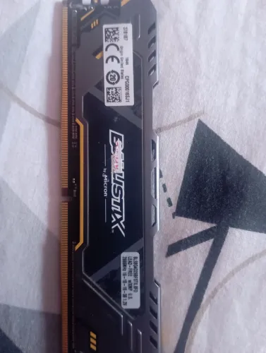 Memória RAM dd4 8gb com dicipador de calor