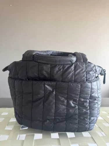 Bolsa matelassê Zara Preta