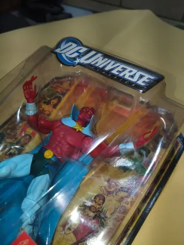 Boneco Jemm Dc Universe