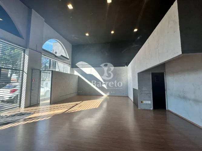 Sala para alugar na Av. Maringá, 100 m² por R$ 5.761/mês - Vitória - Londrina/PR