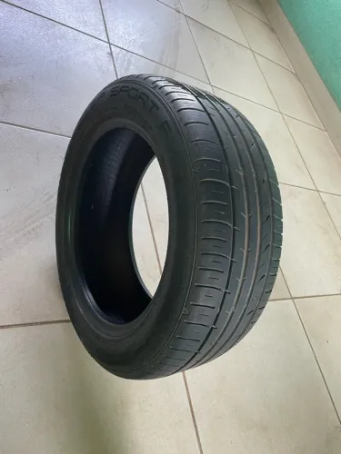 Dois Pneus Dunlop 255/55 R16