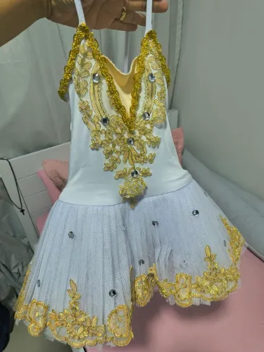 ROUPA BALÉ