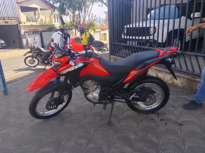 Vendo Honda/ Nxr 160 Broz