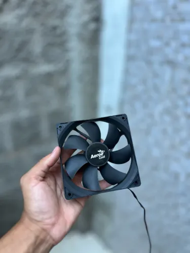 ventoinha (cooler fan) de gabinete