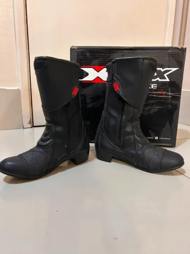 BOTA MOTOCICLISTA FEMININA
