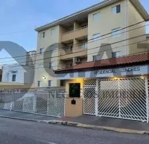 Apartamento à venda em Sorocaba-SP no Jardim Europa - 2 quartos, 1 suíte, 2 salas, 2 banhe