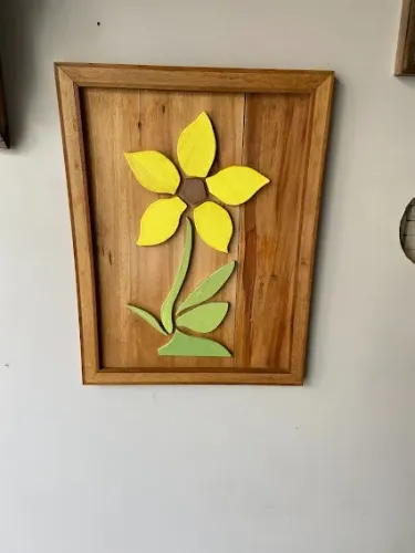 Quadros decorativos artesanal em madeira