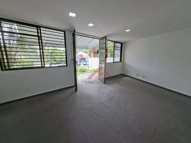 Loja para alugar, 28 m² por R$ 2.000/mês - Pendotiba - São Gonçalo/RJ