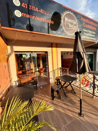 Restaurante Completo com Equipamentos e Clientes