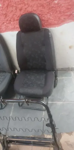 Banco do uno 2porta lado motorista