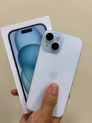 iPhone 15 Azul 128GB Bateria% com Caixa e Cabo iCloud Livre