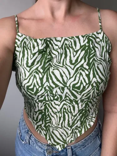Blusa Cropped Verde Estampada Animal Print GG