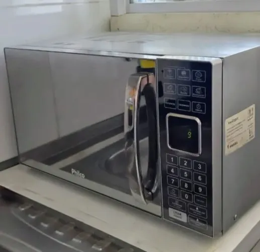 Forno de micro-ondas Philco PME25 25L (127V) Porta espelhada