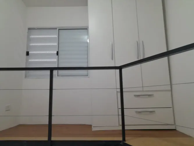 Aluga com tudo incluso, Cama, TV, Sofá, Fogão, Geladeira, Micro-ondas, Armários, Água, Luz