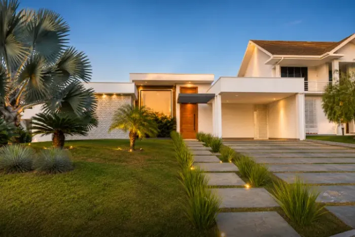 Casa Moderna com Piscina Aquecida | 4 Quartos | Quintas do Sol