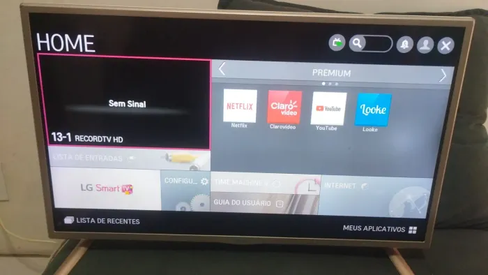 Vendo televisão Smart e Android 32 polegadas.
