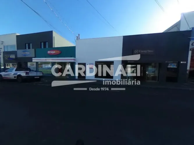 Salão comercial, no centro de Américo Brasiliense.