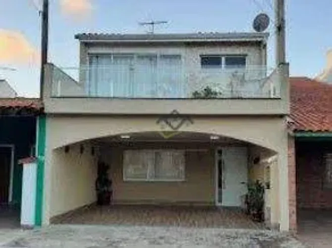Sobrado com 3 dormitórios à venda, 198 m² por R$ 900.000,00 - Vila Urupês - Suzano/SP