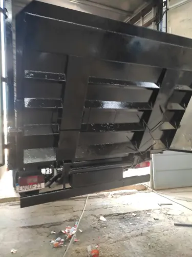 PLATAFORMA HIRDRAULICA PARA CAMINHAO TOCO/TRUCK