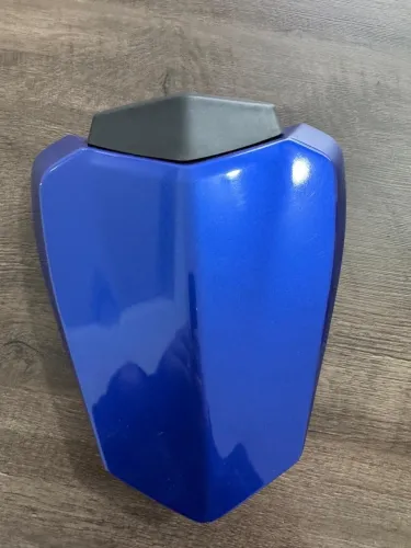 monoposto usado da Yamaha YZF-R1 (compatível com os modelos de 2009 a 2014)