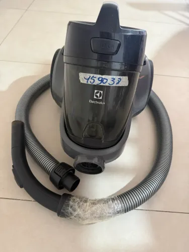 Aspirador de Pó Electrolux 1600W - Para Peças/Aproveitamento
