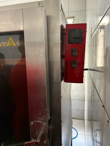 Forno Venâncio elétrico vapor 10 formas