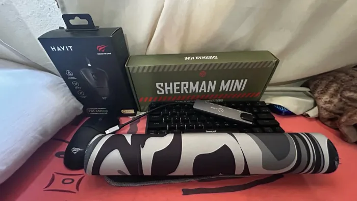 Kit Gamer Teclado Mecânico TGT Sherman Mini+Mouse Havit Gamenote Tri-Mode+Mousepad Gamer