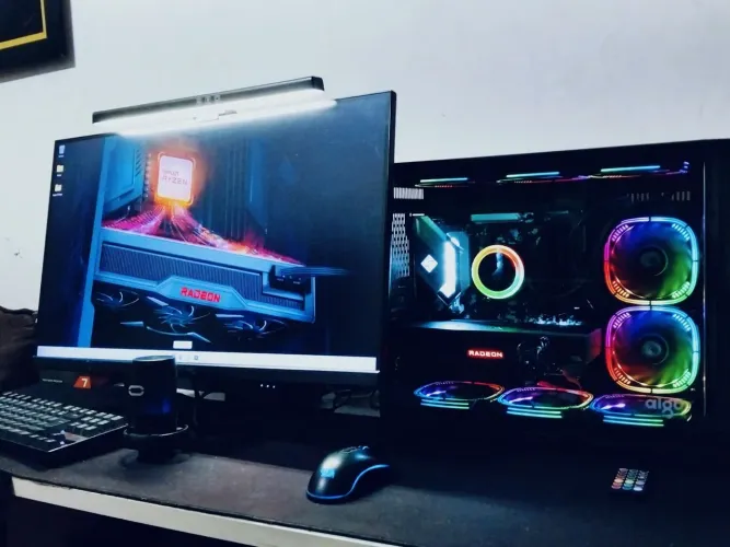 PC GAMER COMPLETO RYZEN 7 X3D + Rx6750 XT 12GB