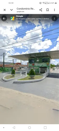 Vende-se uma casa em condomínio