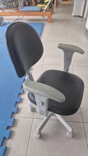 Vendo cadeiras de escritorio