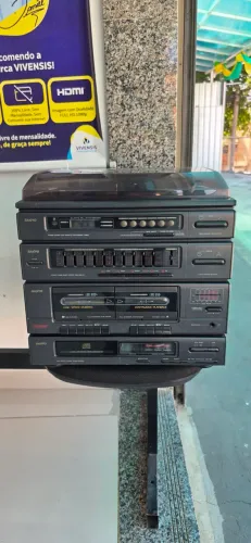 Aparelho Sanyo antigo toca disco 