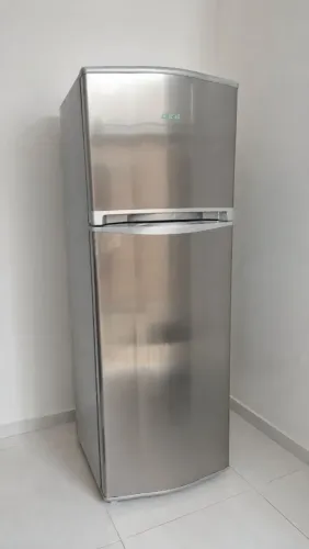 Geladeira Consul Frost Free 265L - Impecável e Econômica!