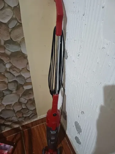 Aspirador Britânia BAS1290 1250w como m filtro Hepa.