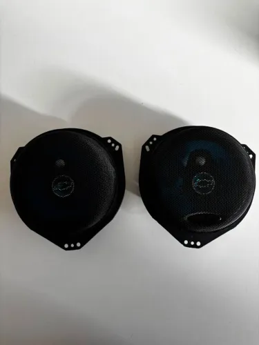 Par De Alto-falantes Originais GM Chevrolet com tela integrada 6 Polegadas
