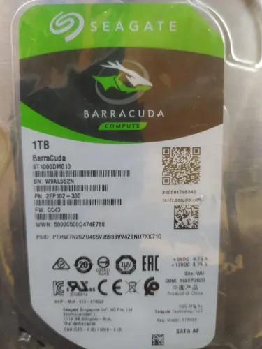 HD Seagate BarraCuda 1TB ST1000DM010 Lacrado