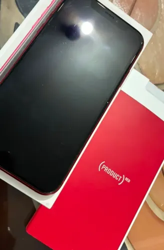 iPhone XR em ótimo estado 