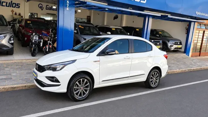 Fiat Cronos Drive 1.3 8V Flex Aut. 2024