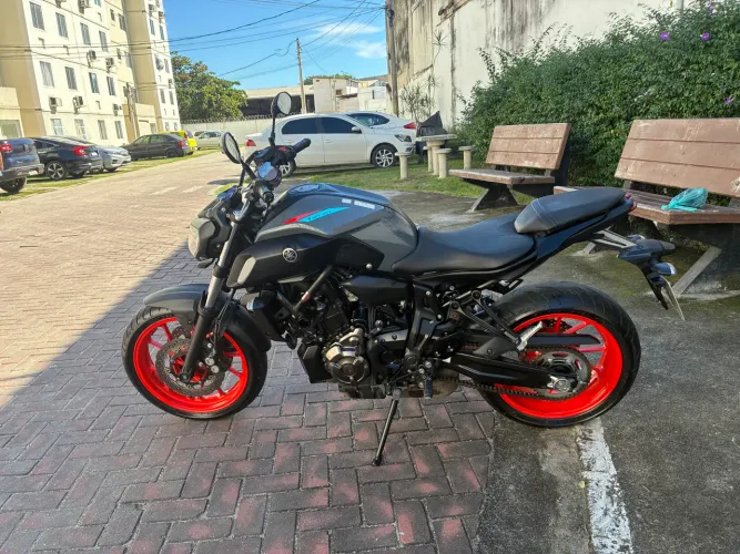 Vendo yamaha MT07