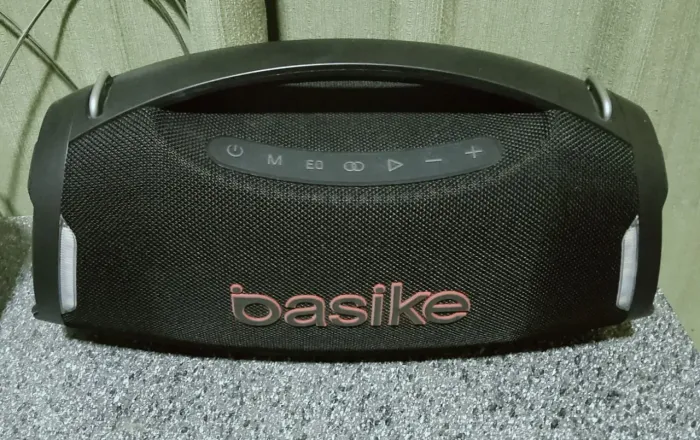 Bomboxx Basike,200 RMS, bateria de 18000, carregador tipo C.