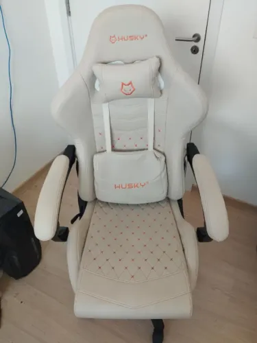 Cadeira Gamer Husky Tempest 700 - Reclinável 150°, Apoio de Pés, Pouco Uso