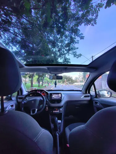 Peugeot 208 Allure 1.2 Flex 12V 5P Mec. 2017