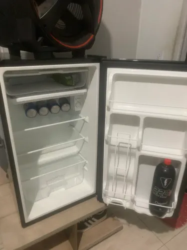 Frigobar Midea