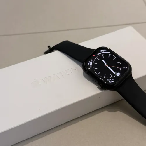 Apple Watch Series 10 46mm GPS + Celular 4G 