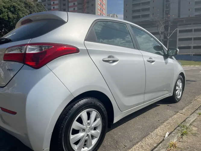 Hyundai HB20 Comf./c.plus/c.style 1.0 Flex 12V 2013