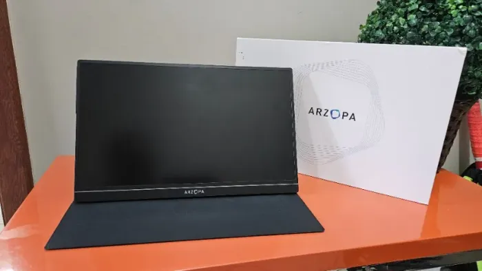 Monitor Portátil Arzopa S1 Table 15.6" Full HD IPS - Corpo em Metal