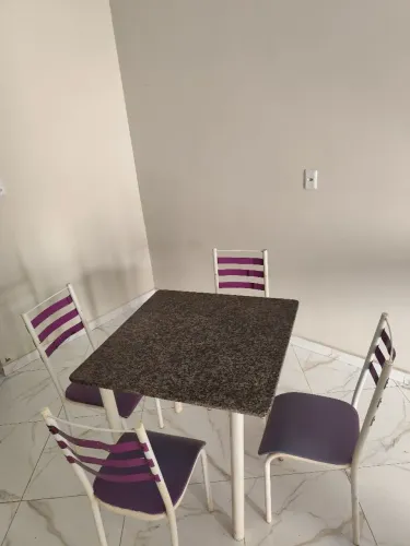 Mesa de cozinha 4 lugares