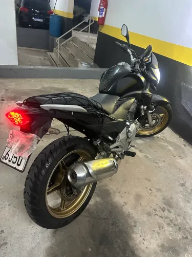 Cb 300 oportunidade
